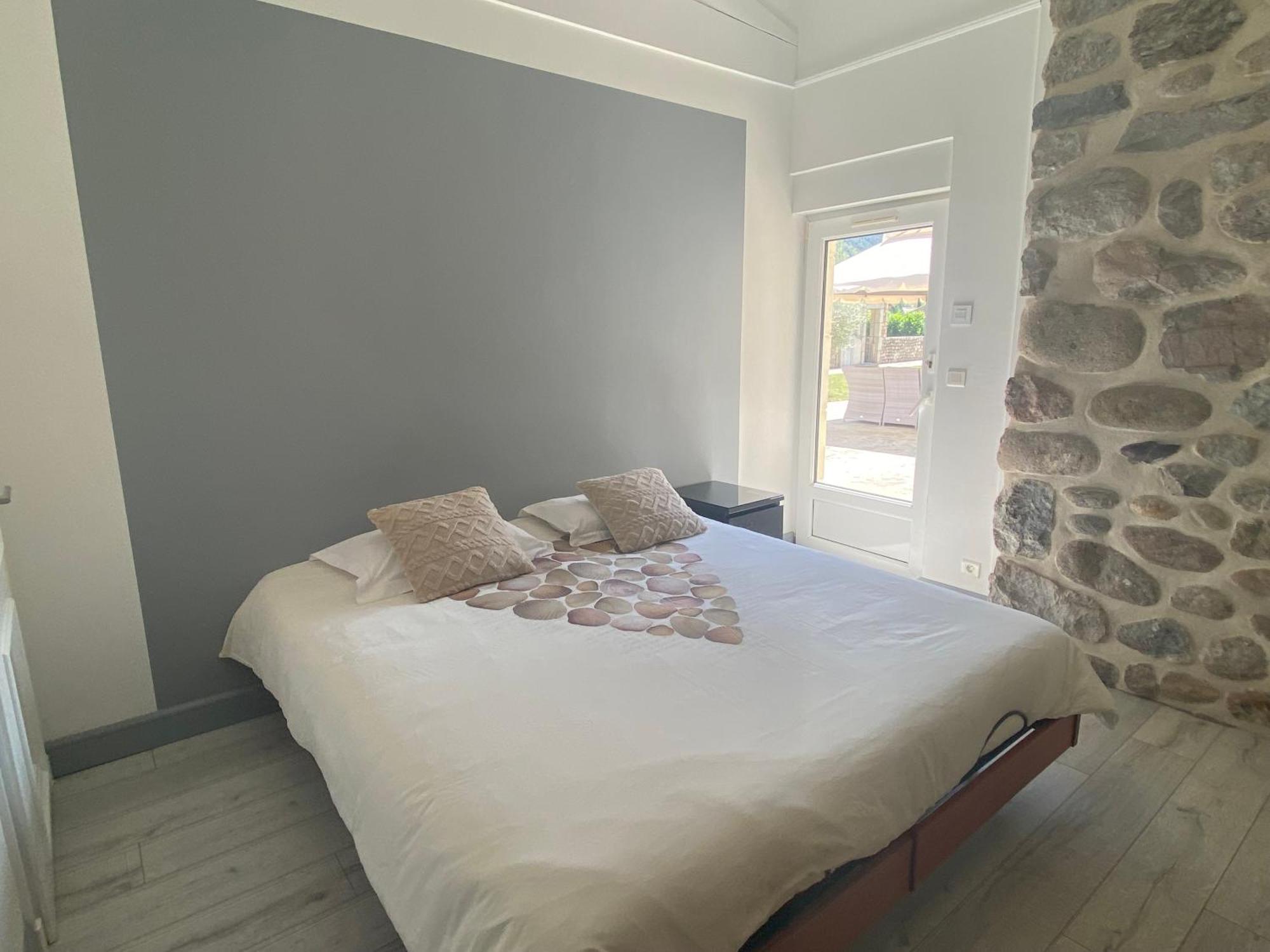 مبيت وإفطار Saint-Fortunat-sur-Eyrieux Domaine Les Buis المظهر الخارجي الصورة